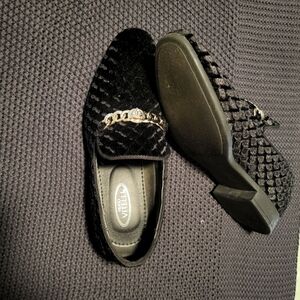 Mens Size 8 Shoes Black With Silver Accents